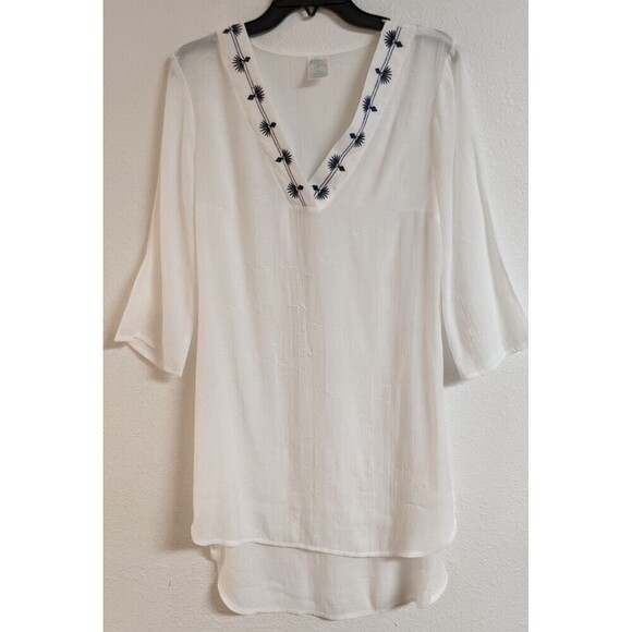 Kona Sol Other - Women's Kona Sol Rayon Blend White Swimsuit Cover-Up Navy Embroidered Neckline M